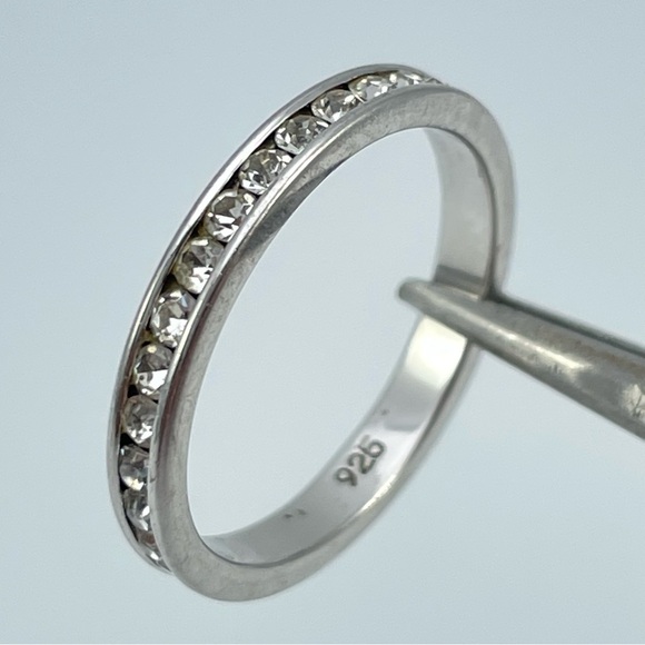 Unsigned Jewelry - Sterling Silver 925 Channel Set Cubic Zirconia Eternity Band Ring – Size 8